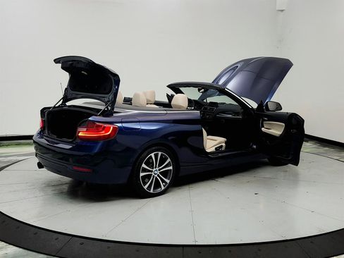 Used 2017 BMW 230i Convertible RWD image 11