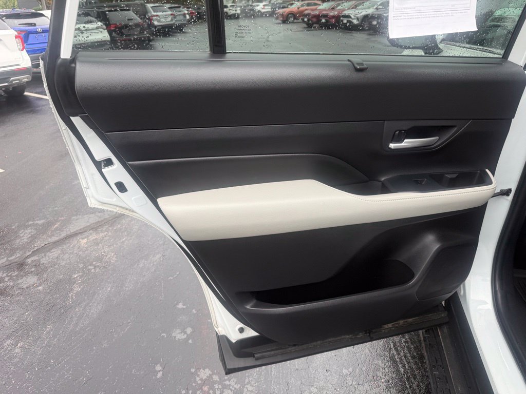 Certified 2024 Toyota Grand Highlander AWD Hybrid image 16