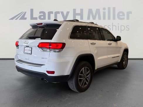 Used 2022 Jeep Grand Cherokee Limited AWD/4WD image 5
