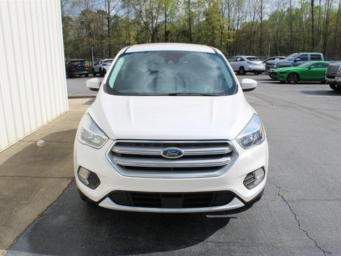 Used 2019 Ford Escape SE FWD image 11