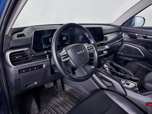 Certified 2024 Kia Telluride S AWD/4WD image 9