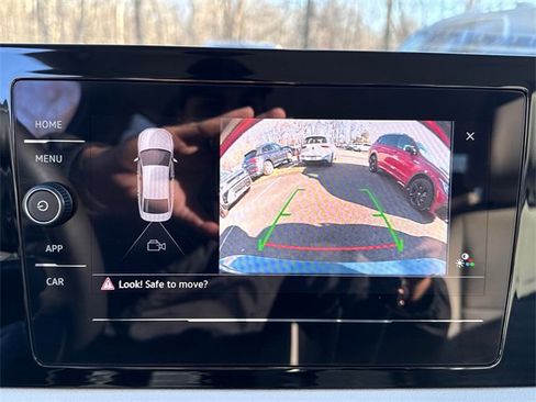 Certified 2025 Volkswagen Jetta S image 16