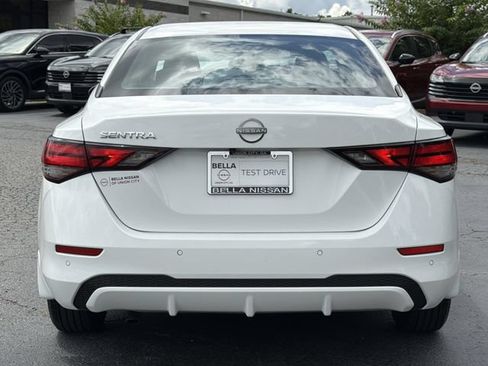Used 2025 Nissan Sentra S FWD image 4