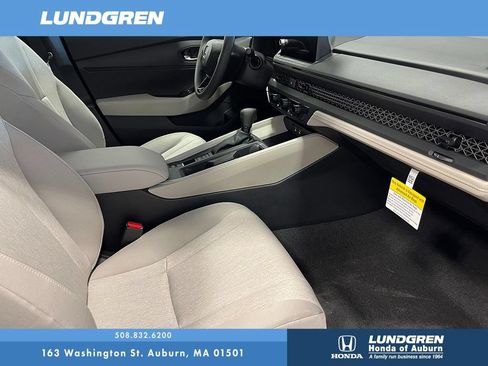 New 2026 Honda Accord LX image 9