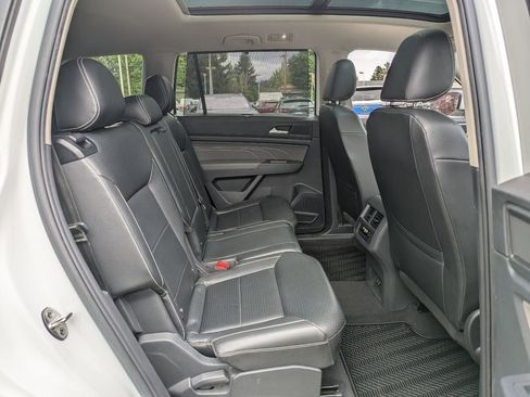 Used 2021 Volkswagen Atlas SEL AWD/4WD image 36
