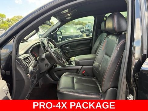 Used 2023 Nissan Titan PRO-4X w/ Pro-4x Convenience Package AWD/4WD image 14