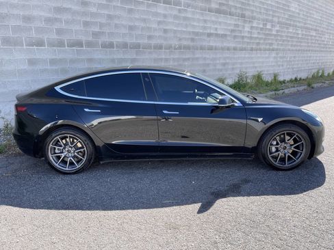 Used 2020 Tesla Model 3 Long Range AWD/4WD image 4