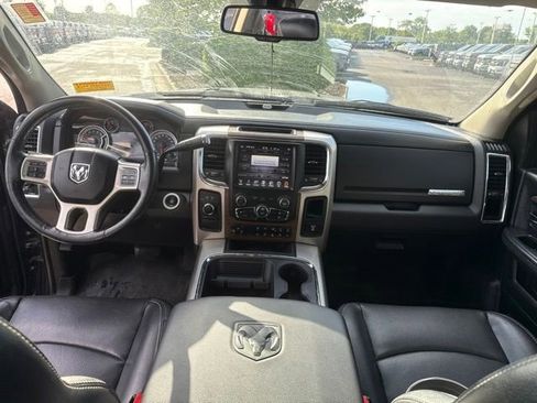 Used 2017 RAM 3500 Laramie AWD/4WD image 25