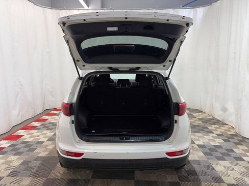 Used 2019 Kia Sportage LX AWD/4WD image 10