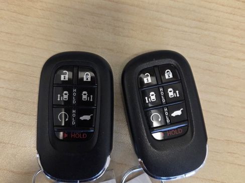 Certified 2025 Honda Odyssey Elite image 56