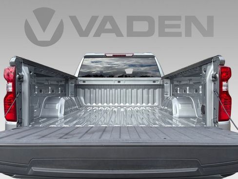 Used 2023 Chevrolet Silverado 1500 Custom image 21