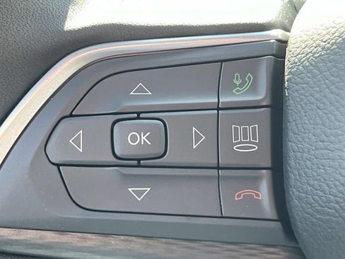 New 2025 Jeep Grand Cherokee Laredo X w/ Luxury Tech Group I image 26