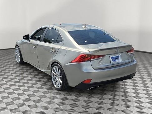 Used 2017 Lexus IS 200t RWD image 4