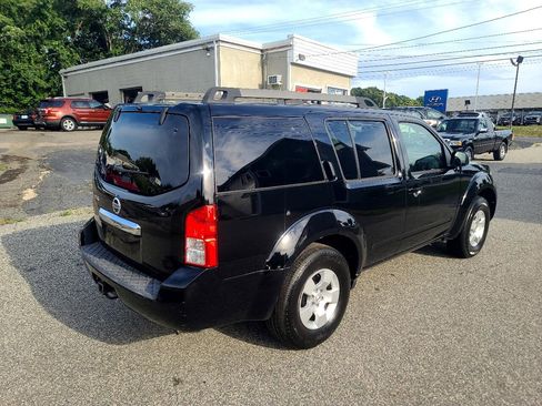 Used 2011 Nissan Pathfinder S image 7