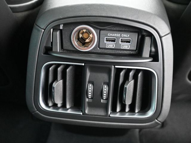 Used 2023 Maserati Levante GT AWD/4WD image 15