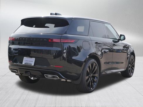 New 2026 Land Rover Range Rover Sport Dynamic SE AWD/4WD image 2