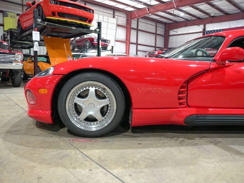 Used 1993 Dodge Viper RT/10 RWD image 3