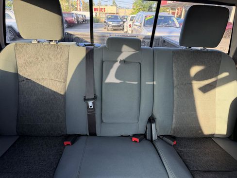 Used 2015 RAM 1500 Big Horn AWD/4WD image 15