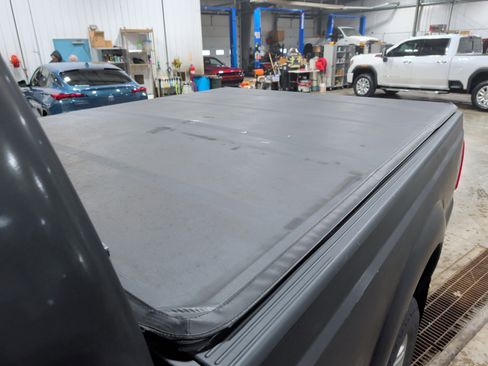 Used 2015 Ford F350 Lariat w/ Chrome Package AWD/4WD image 7