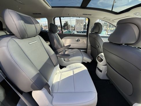 Certified 2026 Hyundai Ioniq 9 Limited w/ Tow & Go Package image 21