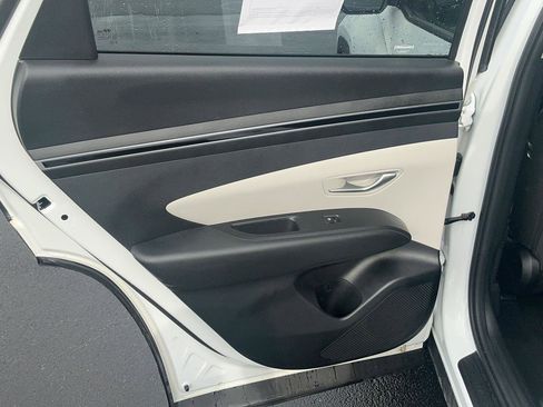 Certified 2023 Hyundai Tucson SEL image 23