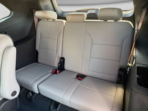 New 2026 GMC Acadia Elevation w/ Elevation Premium Package image 18