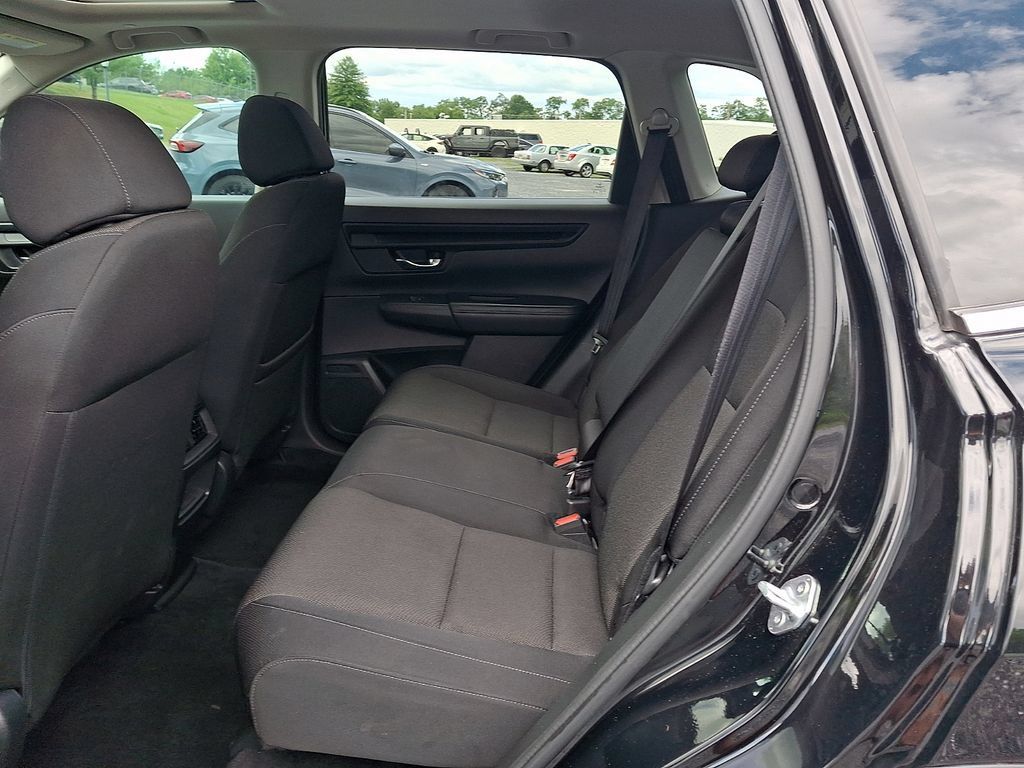 Used 2023 Honda CR-V EX image 13