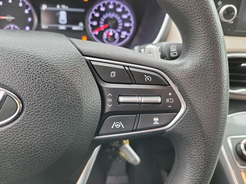 Used 2022 Hyundai Santa Fe SE image 13