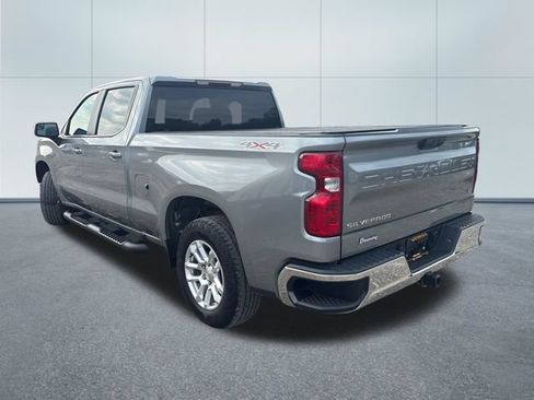 Used 2023 Chevrolet Silverado 1500 LT AWD/4WD image 2