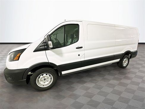 New 2025 Ford Transit 250 Low Roof image 22