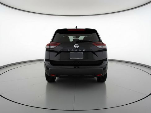 Used 2025 Nissan Rogue SV image 7