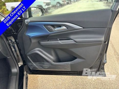New 2026 Chevrolet Equinox EV LT image 12