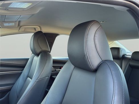 Used 2025 MAZDA MAZDA3 s image 15