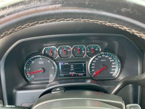 Used 2018 Chevrolet Silverado 1500 LT w/ All Star Edition AWD/4WD image 16