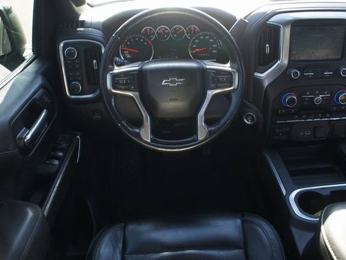 Certified 2021 Chevrolet Silverado 1500 RST image 5