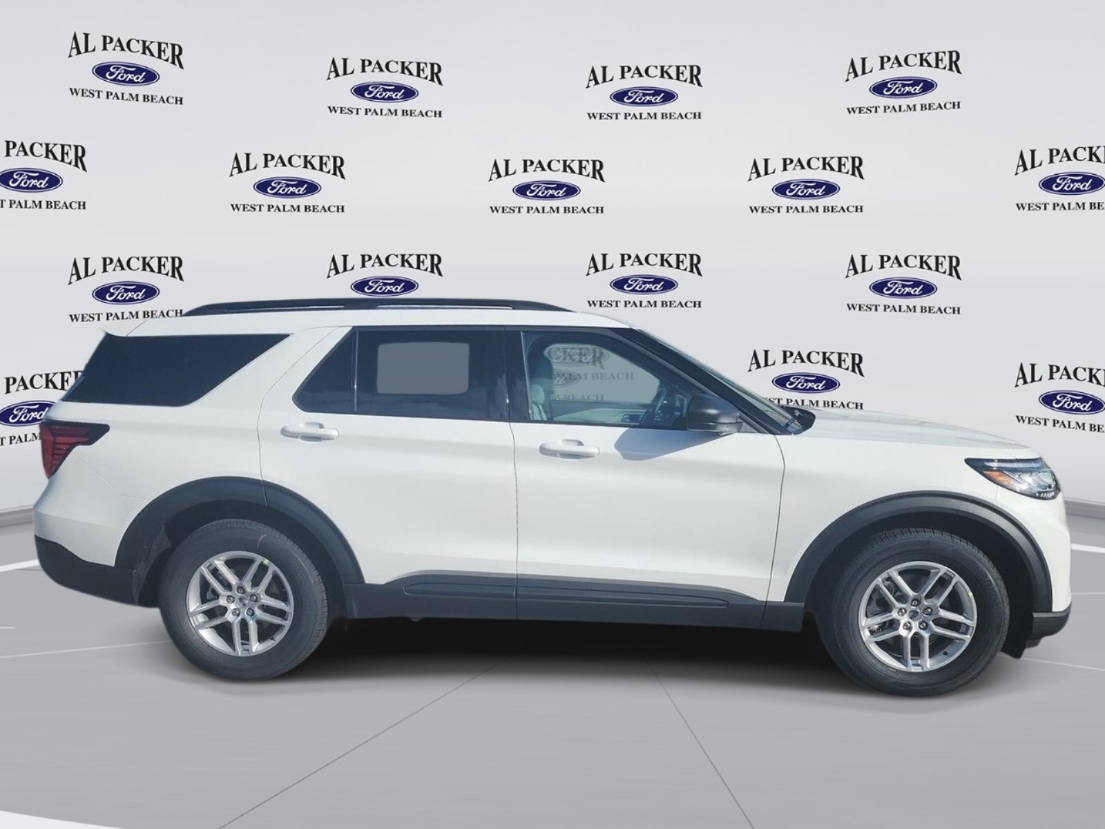 New 2027 Ford Explorer Active w/ Active Comfort Package RWD image 6