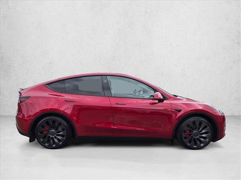 Used 2024 Tesla Model Y Performance AWD/4WD image 4
