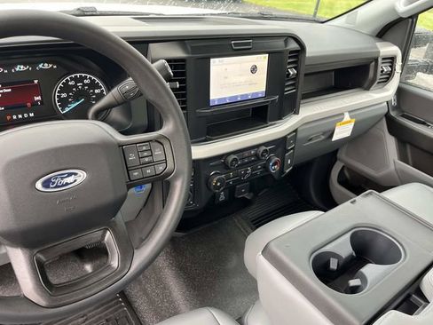 Used 2026 Ford F250 XL w/ F-250 >10K GVWR Package image 14