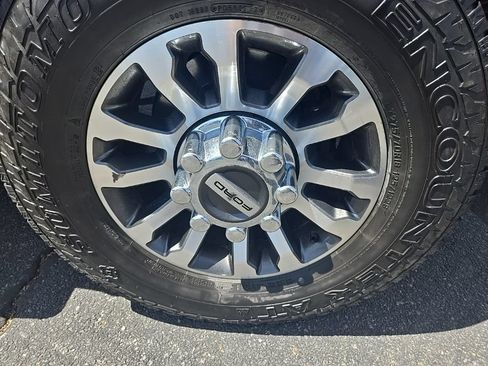 Used 2021 Ford F350 Lariat w/ Lariat Value Package AWD/4WD image 36