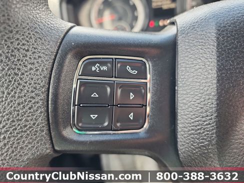 Used 2018 RAM 1500 Express AWD/4WD image 19
