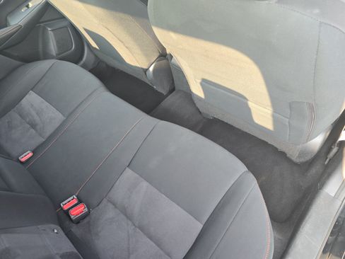Used 2025 Nissan Sentra SR FWD image 11