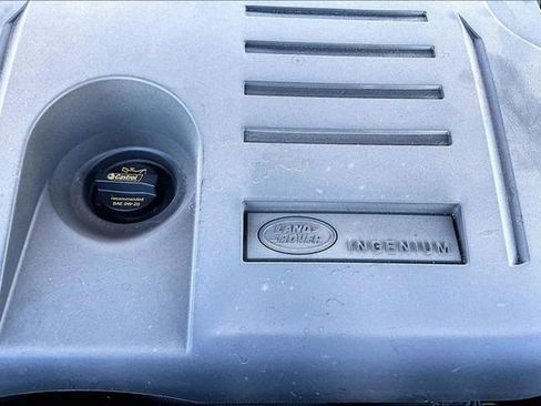 Used 2024 Land Rover Range Rover Sport Dynamic SE image 34