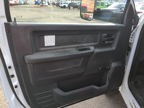 Used 2012 RAM 3500 ST w/ Ambulance Prep Group image 16