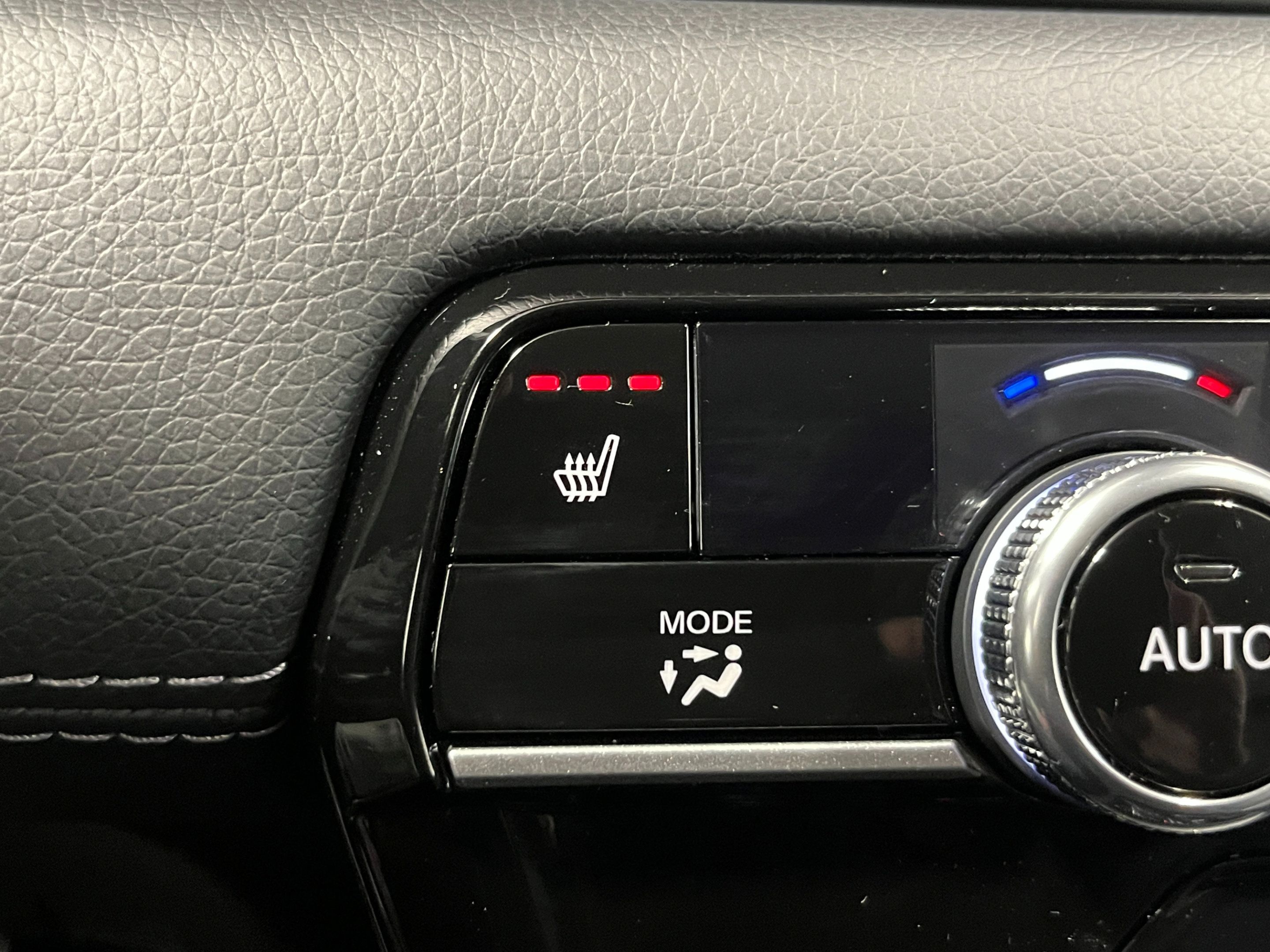New 2026 Honda Pilot Touring image 17
