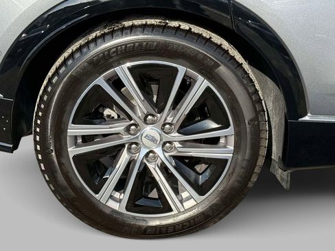 Used 2023 Cadillac Lyriq 2WD image 13