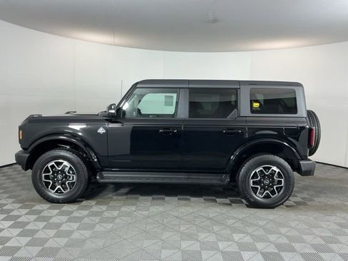 New 2025 Ford Bronco Outer Banks image 8