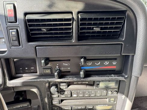 Used 1990 Toyota 4Runner SR5 AWD/4WD image 22