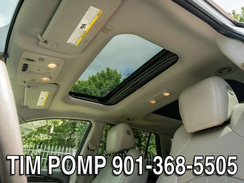 Used 2016 Buick Enclave Premium w/ Experience Buick Package FWD image 12