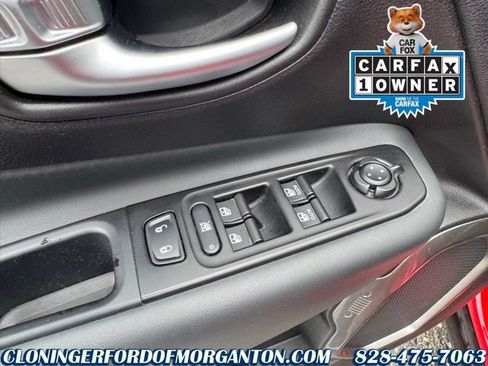 Used 2020 Jeep Renegade Limited w/ UConnect 8.4 Nav Group image 23