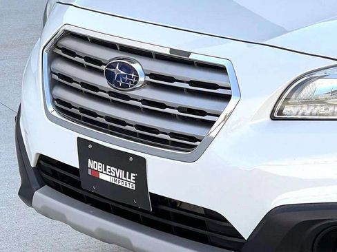Used 2016 Subaru Outback 3.6R Limited AWD/4WD image 35